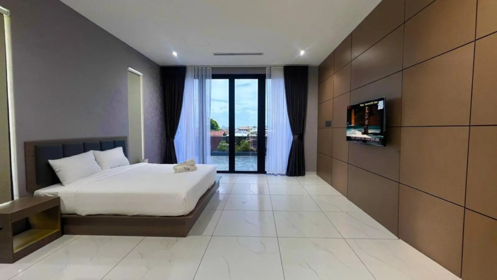Villa Chee — 5