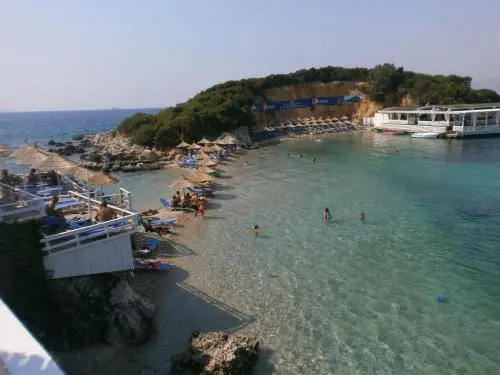 Beach & Waterfront
