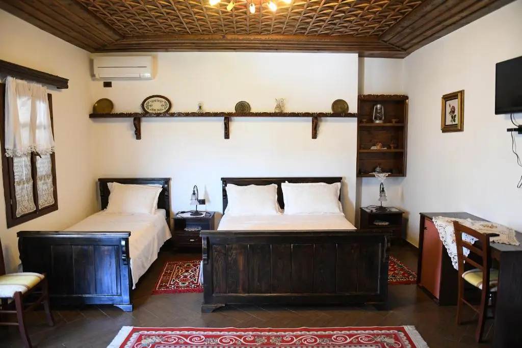 Standard Quadruple room with balcony
