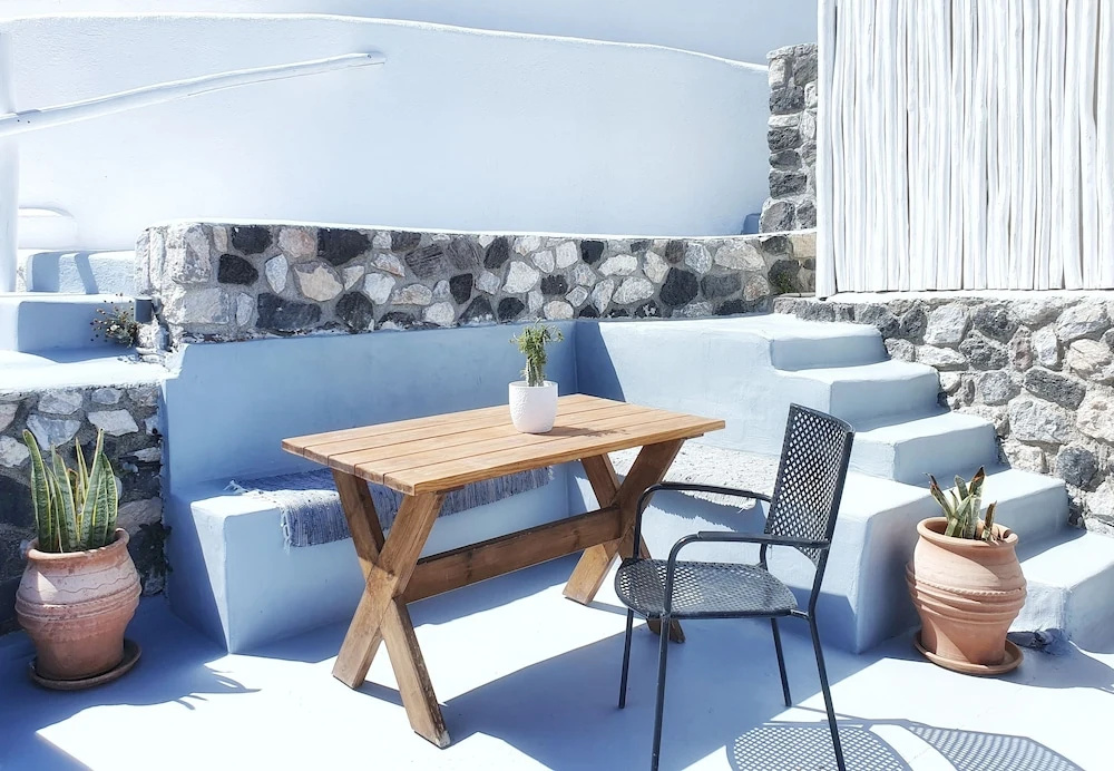 Balcony & Terrace