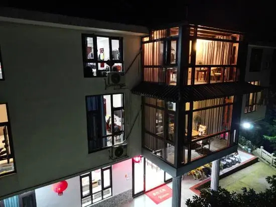 Liang xi shan ju Homestay