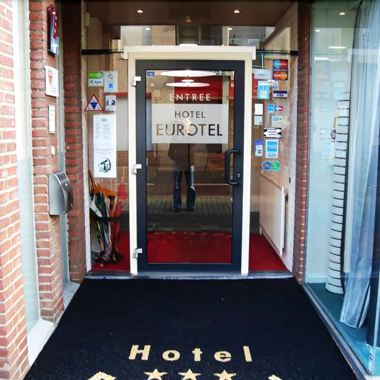 Hotel photo 1
