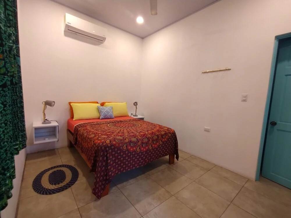 Comfort room