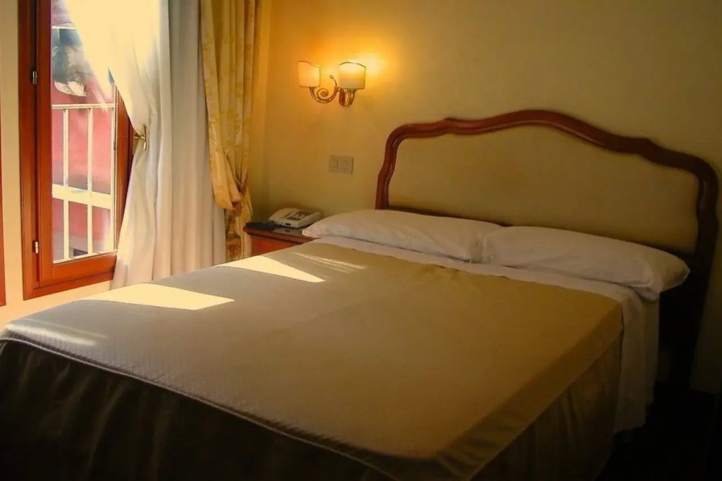 Hotel photo 37
