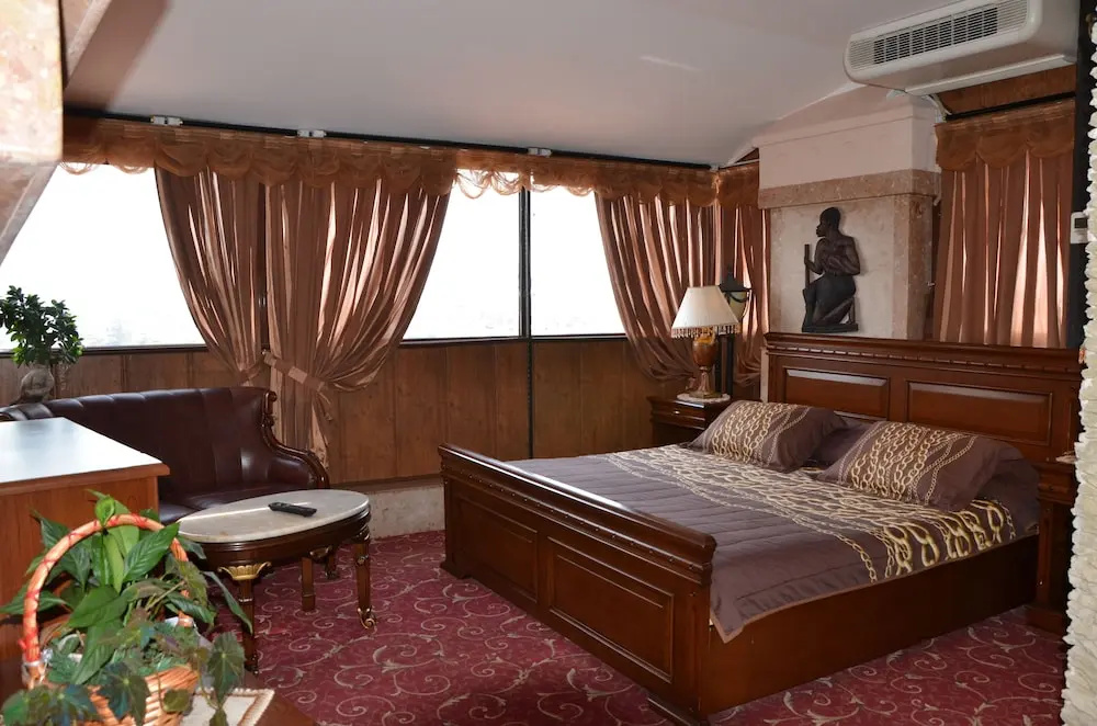 Superior Suite