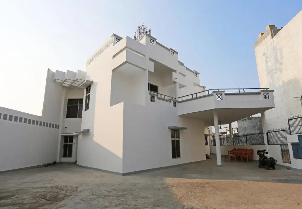Hotel A R Inn 1 By OYO Rooms