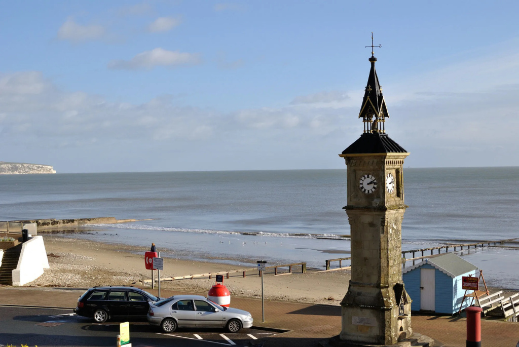Beach & Waterfront