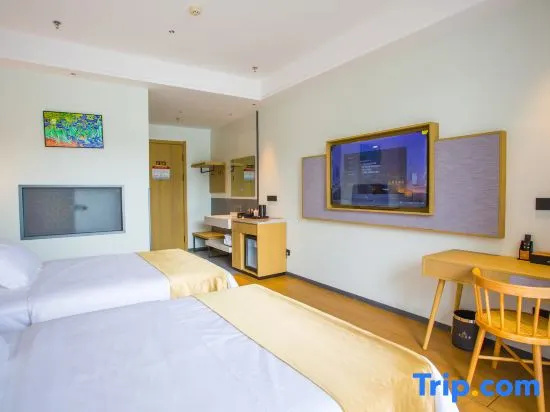 Standard Double room with balcony and with river view (twin beds)