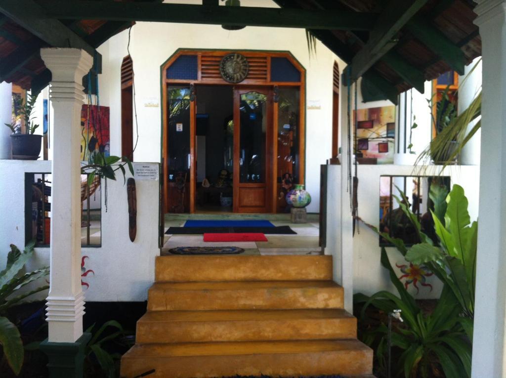 Frangipani Beach Villa
