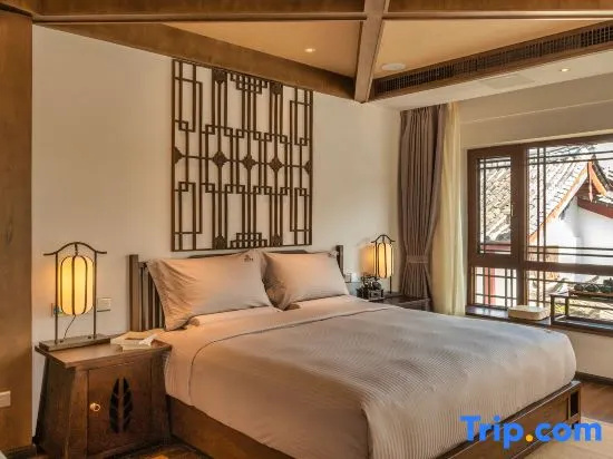 Standard Double Duplex room (full double bed)