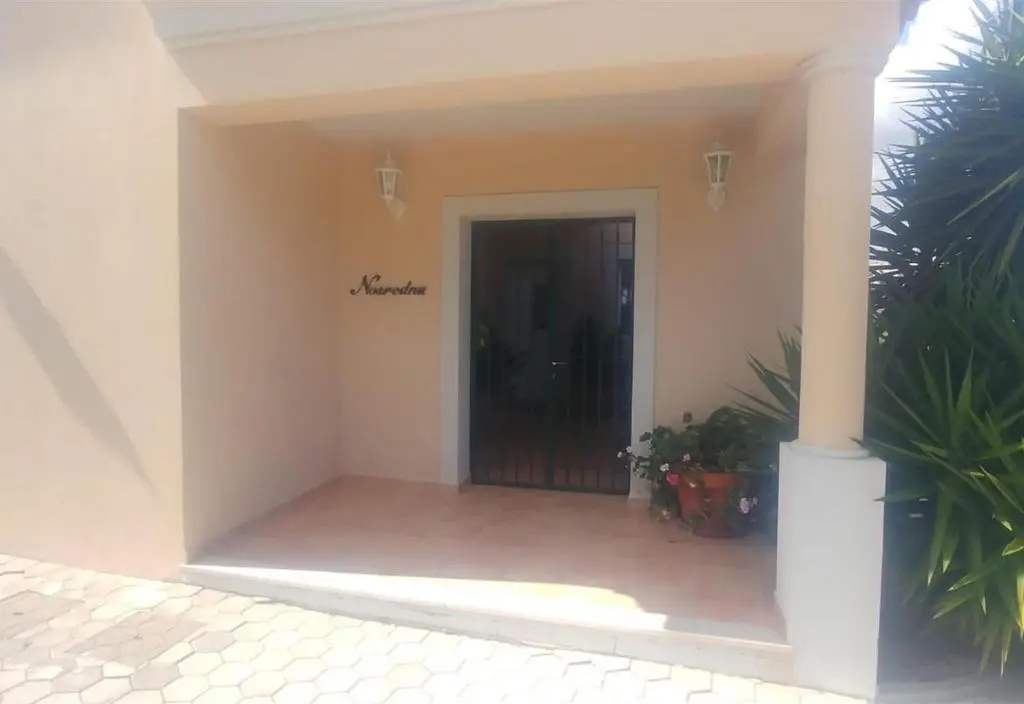5 Bedroom Villa Pool and Garden