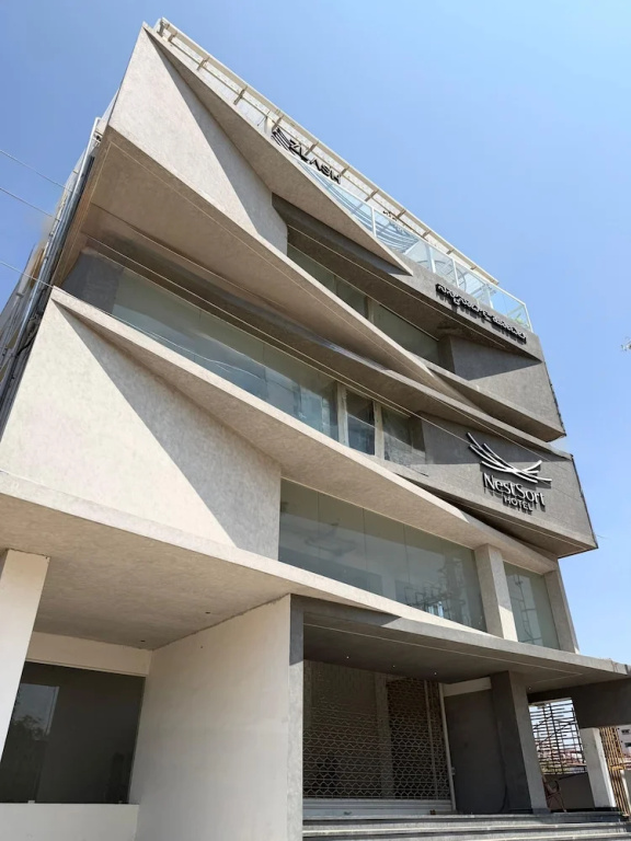 NestSort Hotel