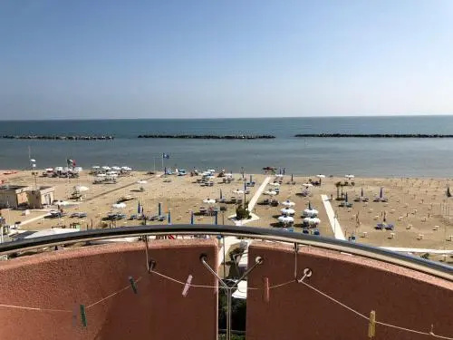Beach & Waterfront