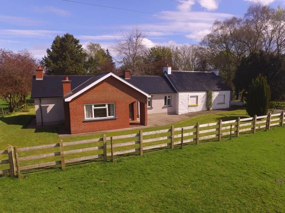 Lough Shore Cottage