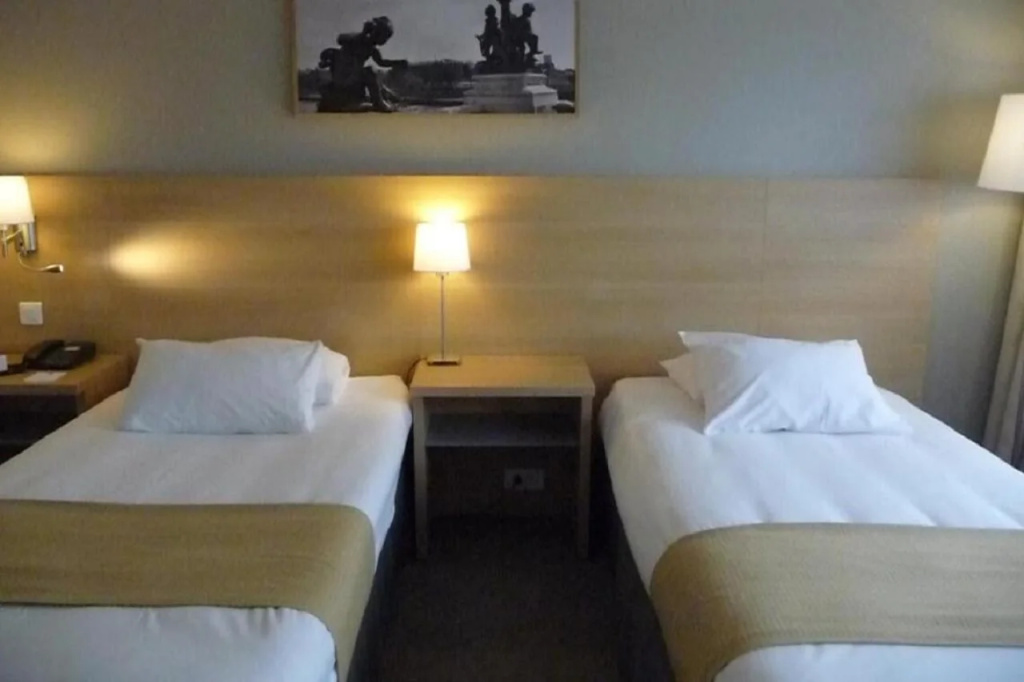 Best Western Plus Paris Orly Airport 2