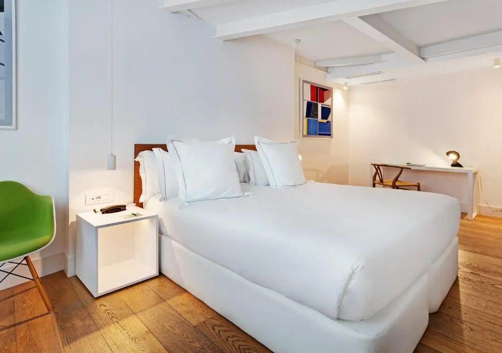 Terrace Double One Shot room (full double bed)