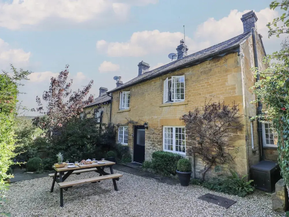 Jackdaw Cottage