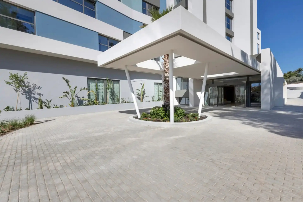 Mirage Chalkida City Resort