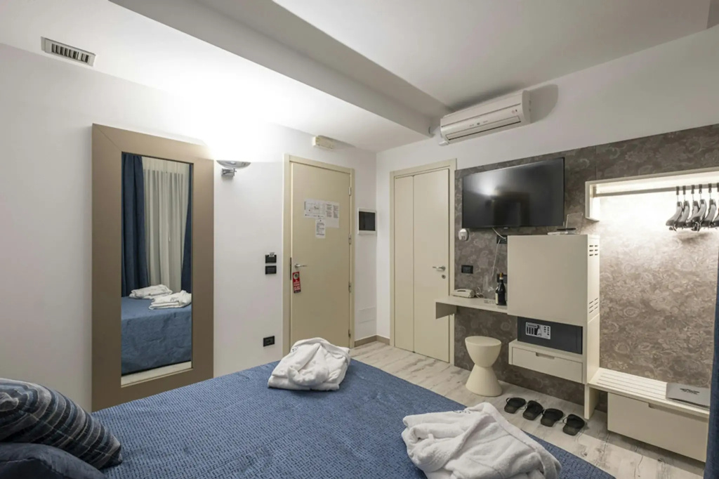 Hotel photo 30