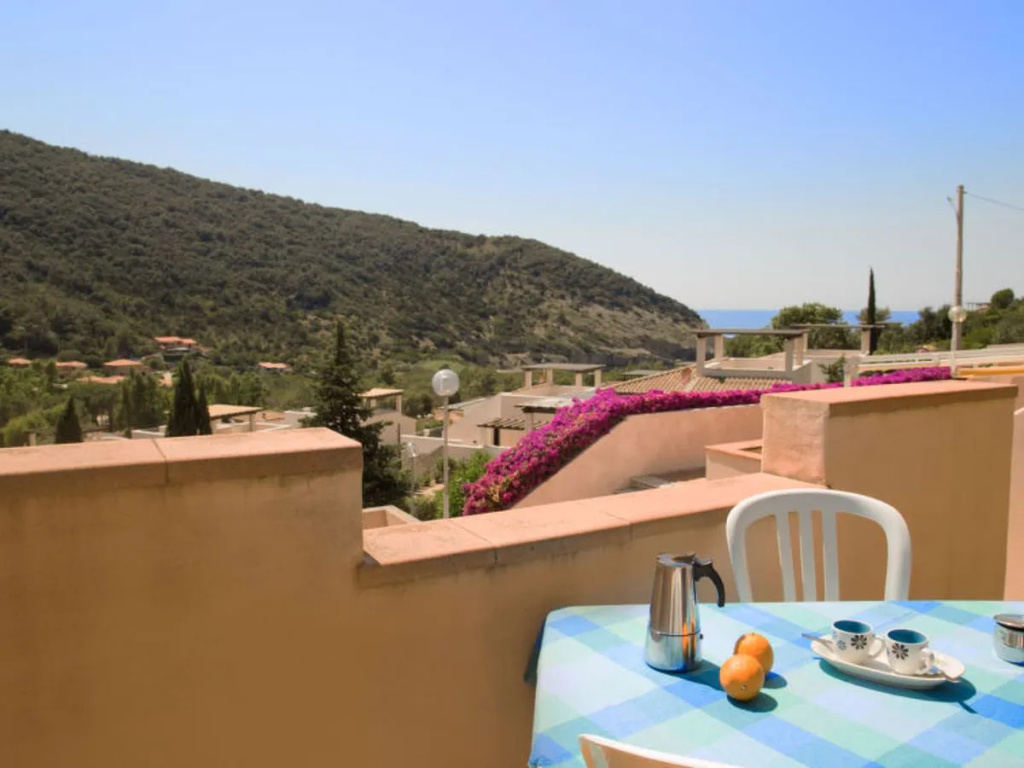 Balcony & Terrace