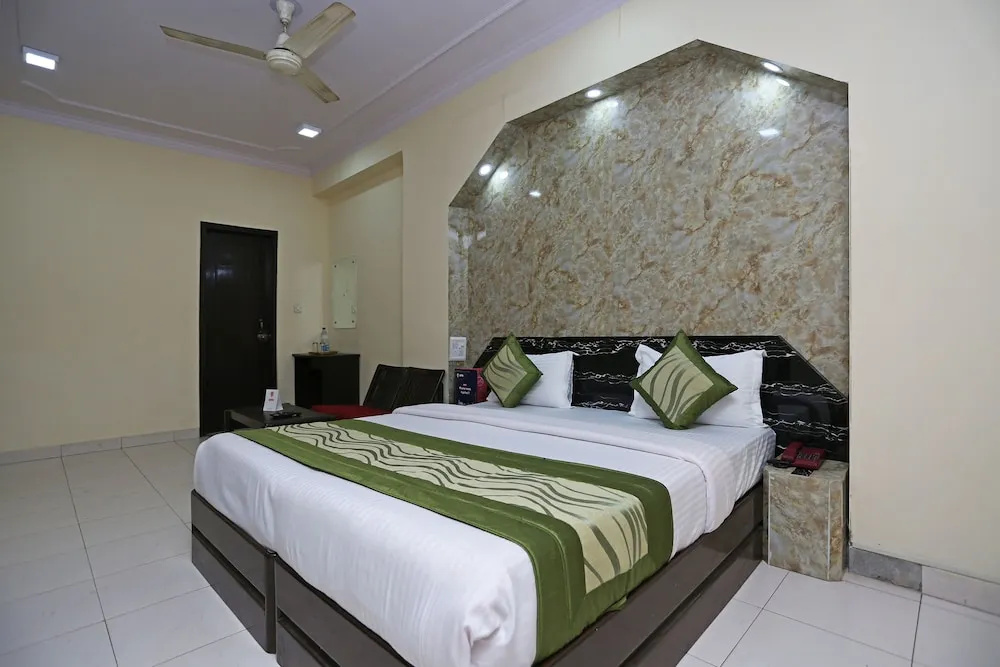 OYO 5382 Hotel Elegant International - Chambres