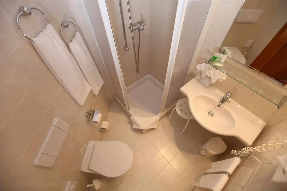 Typically Swiss Hotel Altana - Chambres