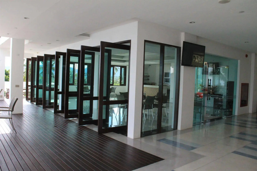 Hotel photo 12