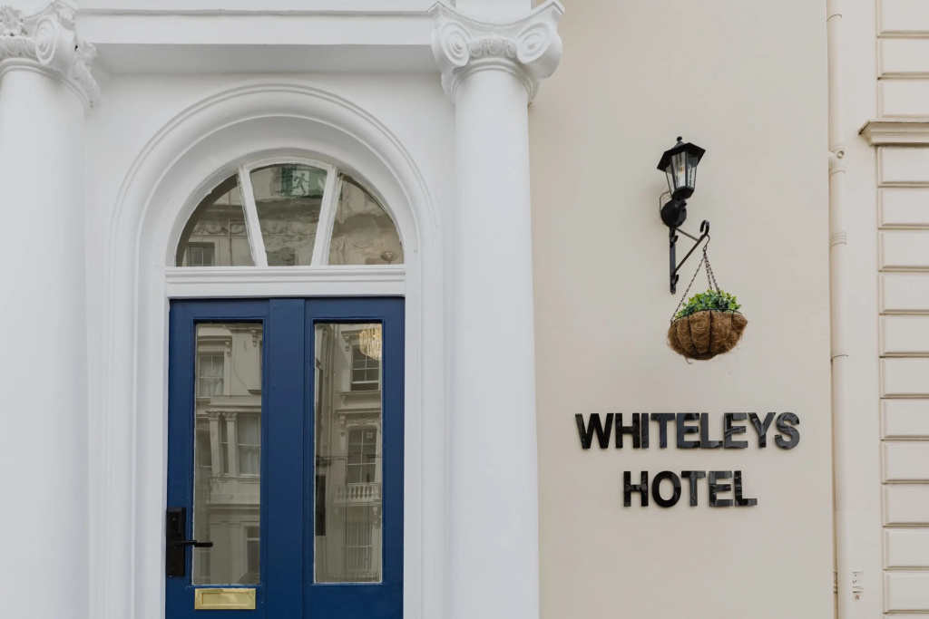 Whiteleys Hotel — фото