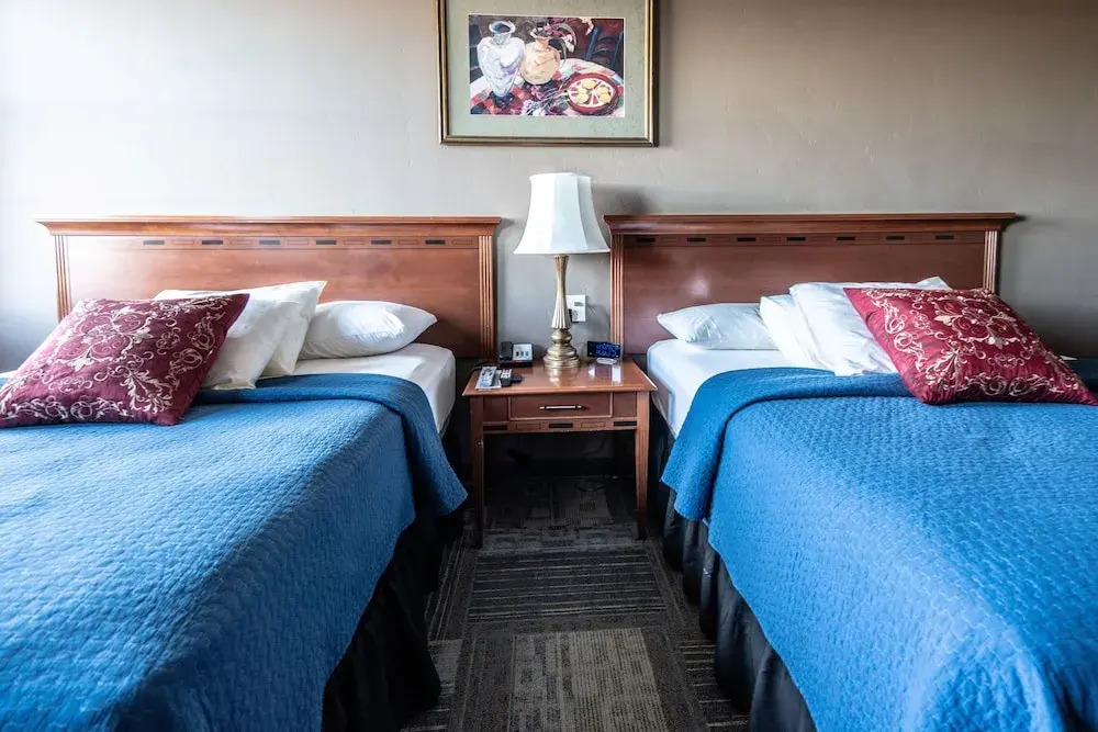 Rundle Suites — фото