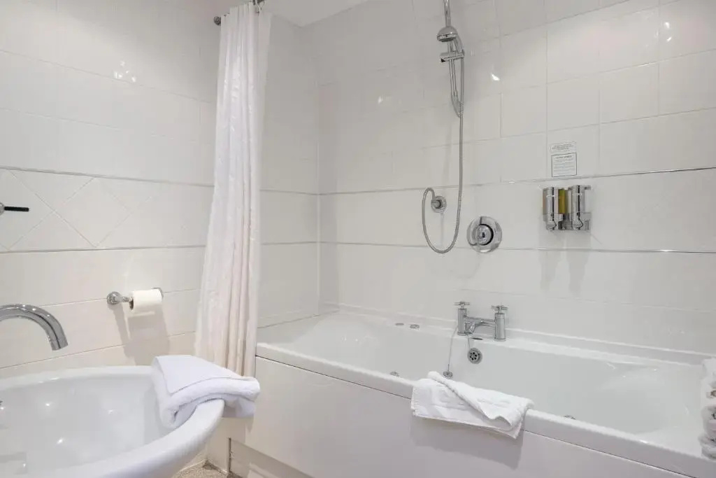 The Cathedral Hotel - Chambres