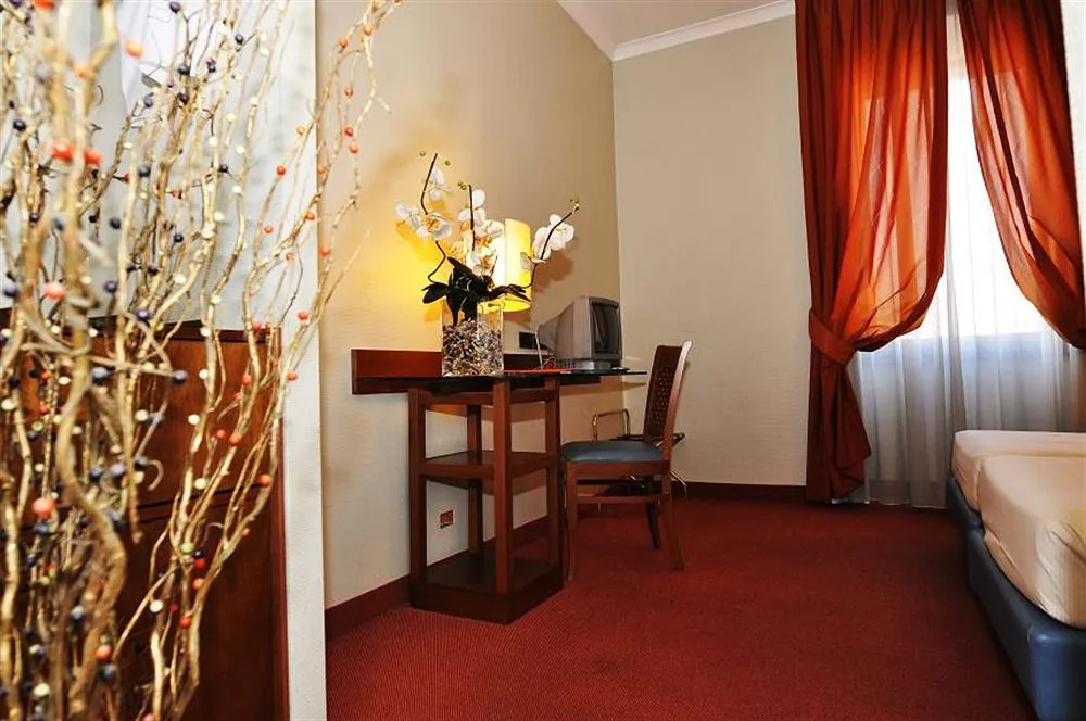 Hotel photo 5