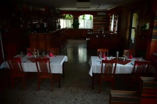 Romantik Étterem - Panzió - фото 23