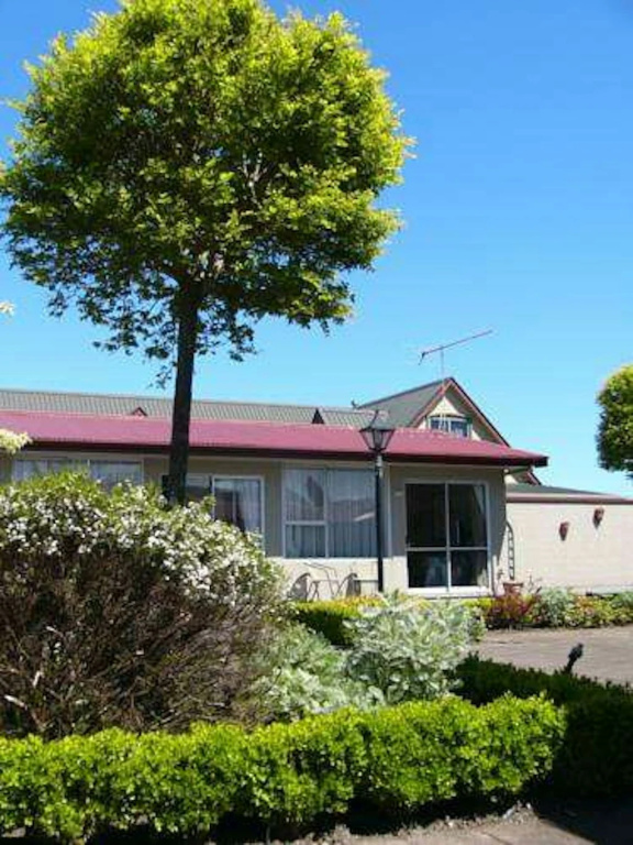 Aachen Place Motel