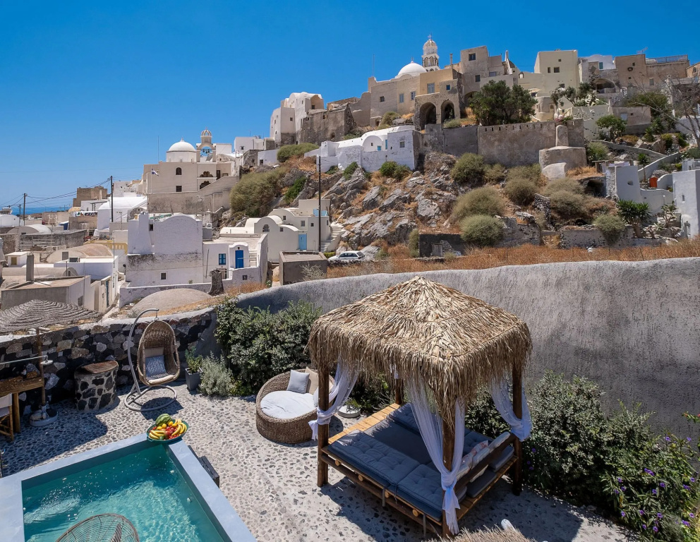 Rock Villas - Emporio | Pool, Jacuzzi, Castle View