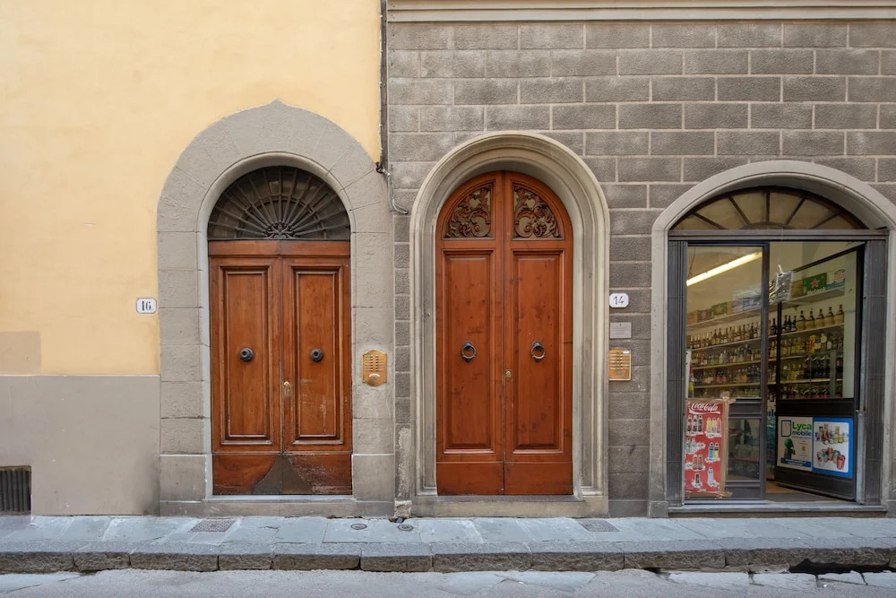 Santa Croce Apartments