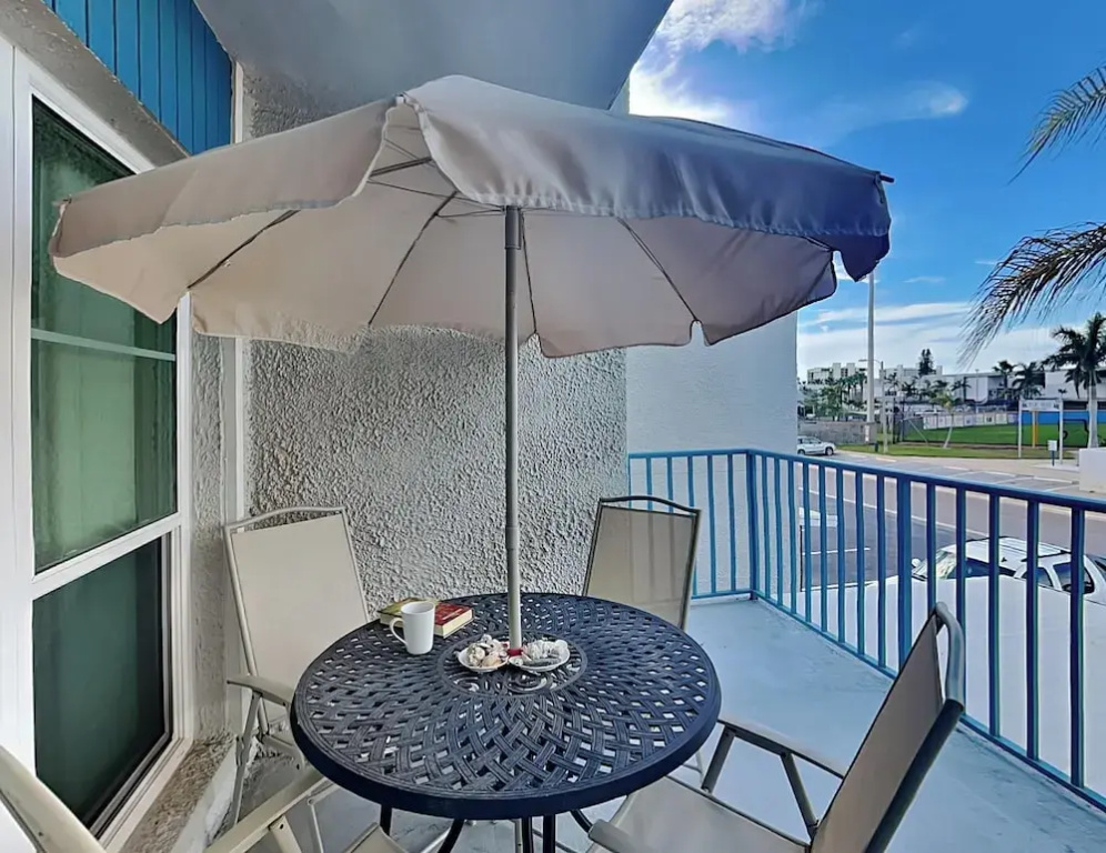 Madeira Beach Yacht Club 247F by Distinctive Beach Rentals