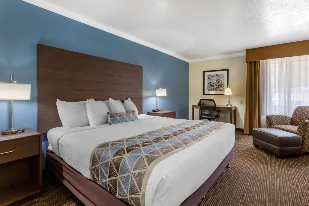 Best Western Airport Albuquerque InnSuites Hotel & Suites - Chambres