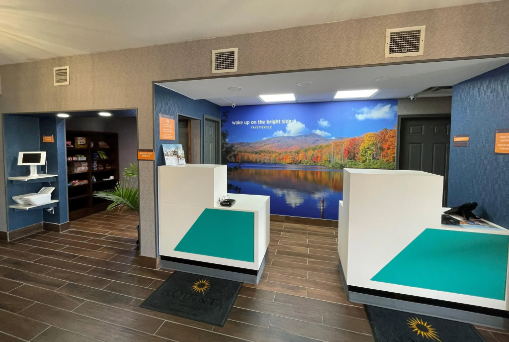 La Quinta Inn & Suites by Wyndham Fayetteville I-95 - Général