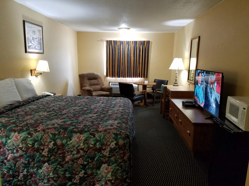 Rodeway Inn Blair — 2