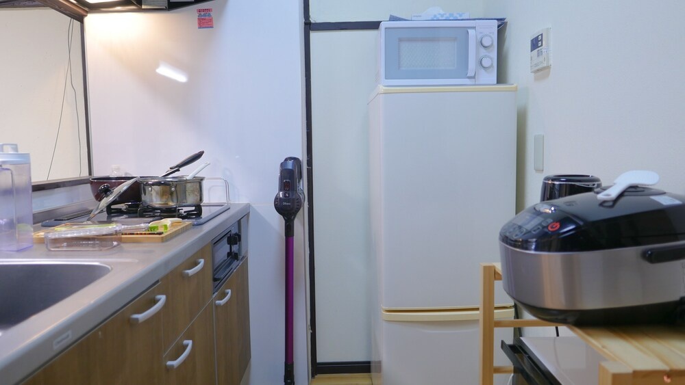 Within walking distance to Shinjuku | 4 min walk to nearest station | Entire 3BR house 75㎡ | Sleeps up to 10 | Family-friendly | High-speed Wi-Fi | Shibuya, Tokyo 사진 32