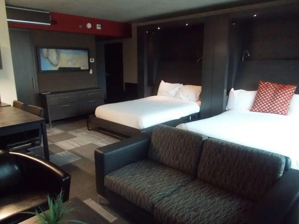 Grand Hotel Times Sherbrooke - Chambres