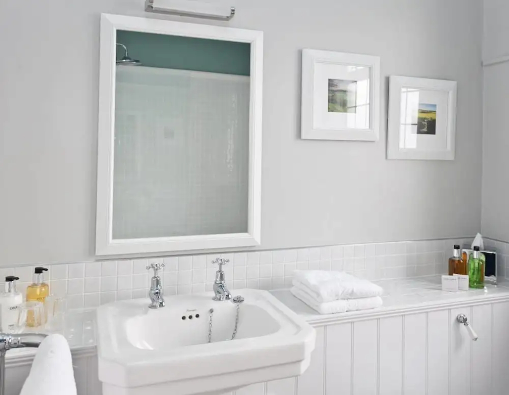 尊貴單人房，配有雙人床