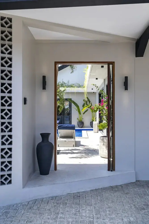 Summer House