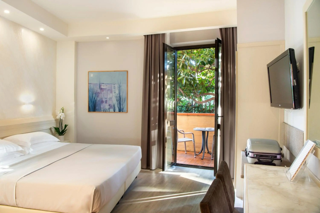Ramada by Wyndham Naples - Général