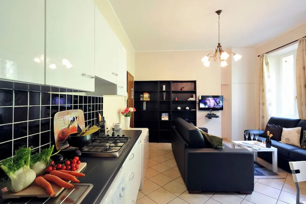 2 Bedrooms Family Attic Apartment