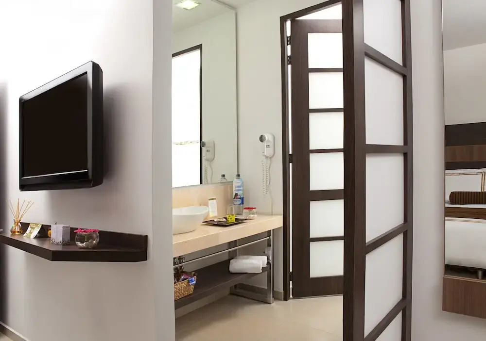 1 Bedroom Comfort Double room (full double bed)