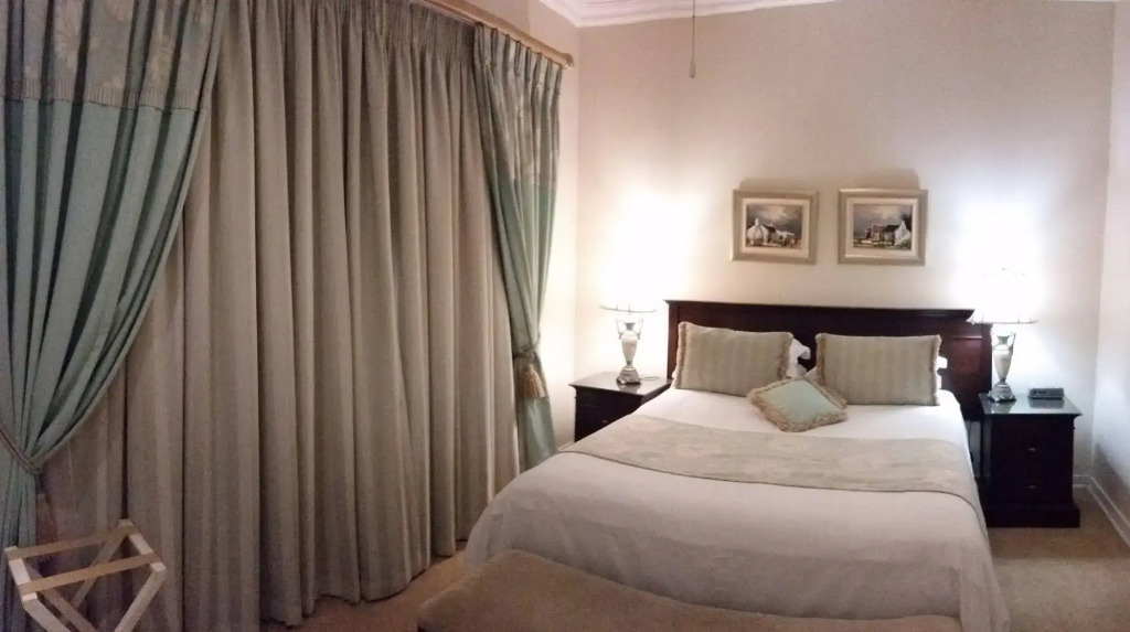 Royal Ridge Guest House - фото 22