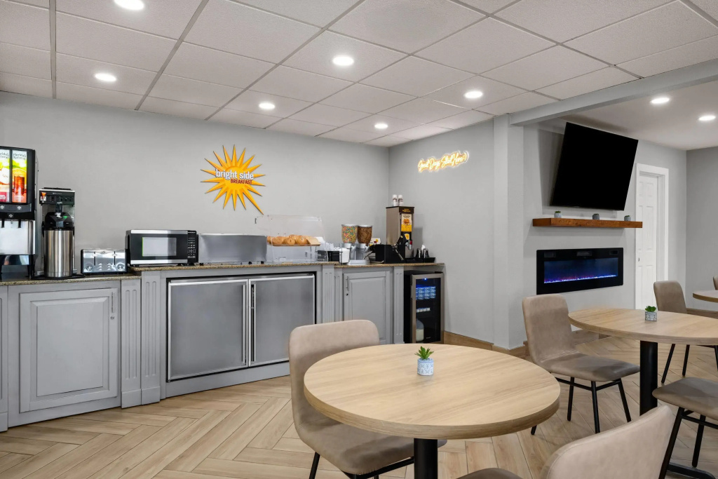 La Quinta Inn by Wyndham Milwaukee Airport / Oak Creek - Général