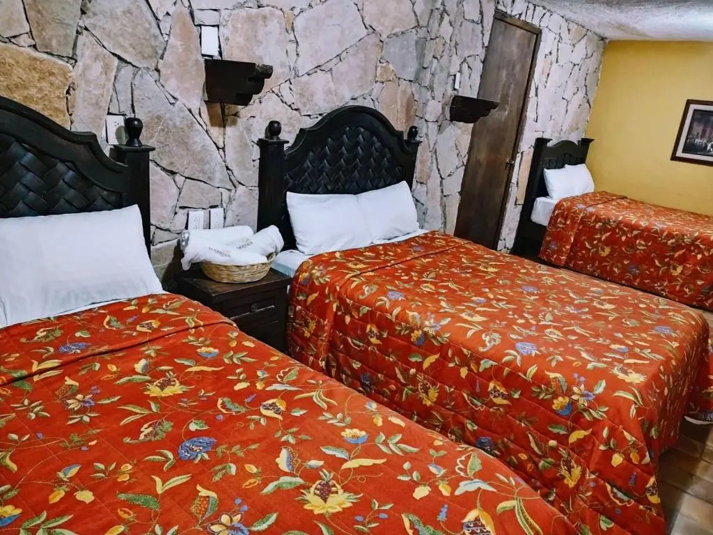 Hotel & Cava La Parroquia - Chambres