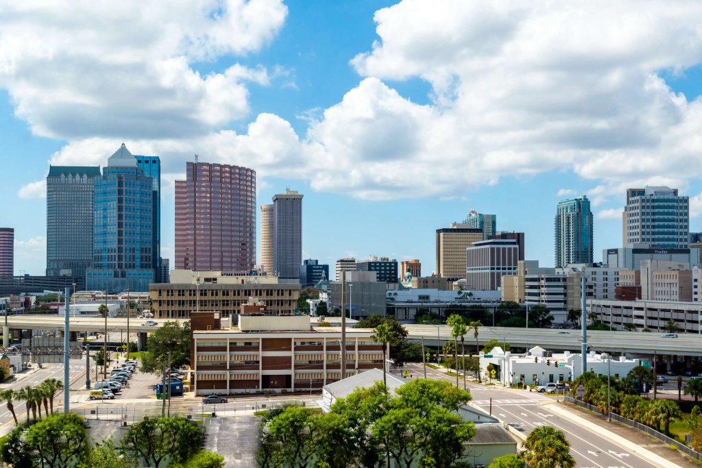 Home2 Suites by Hilton Tampa Downtown Channel District - 2